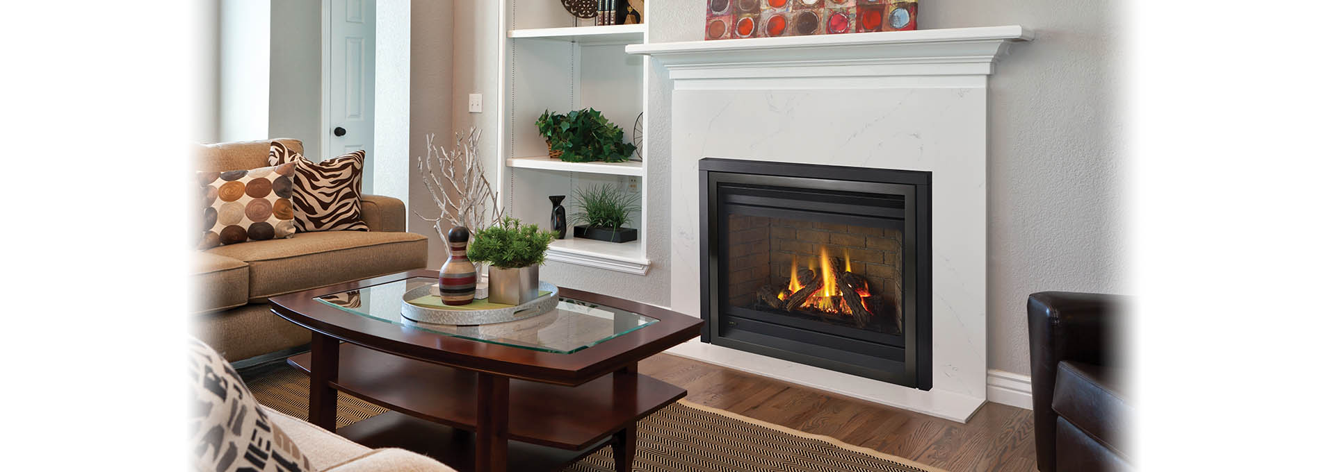 Regency Panorama P36 Gas Fireplace - Image 2
