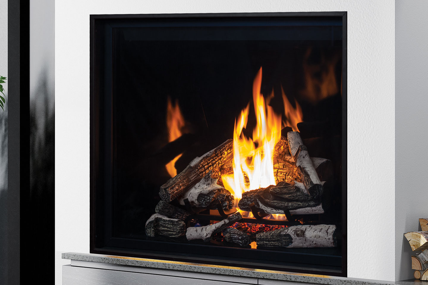 Urbana Luxury Fireplaces U44 Gas Fireplace - Image 2