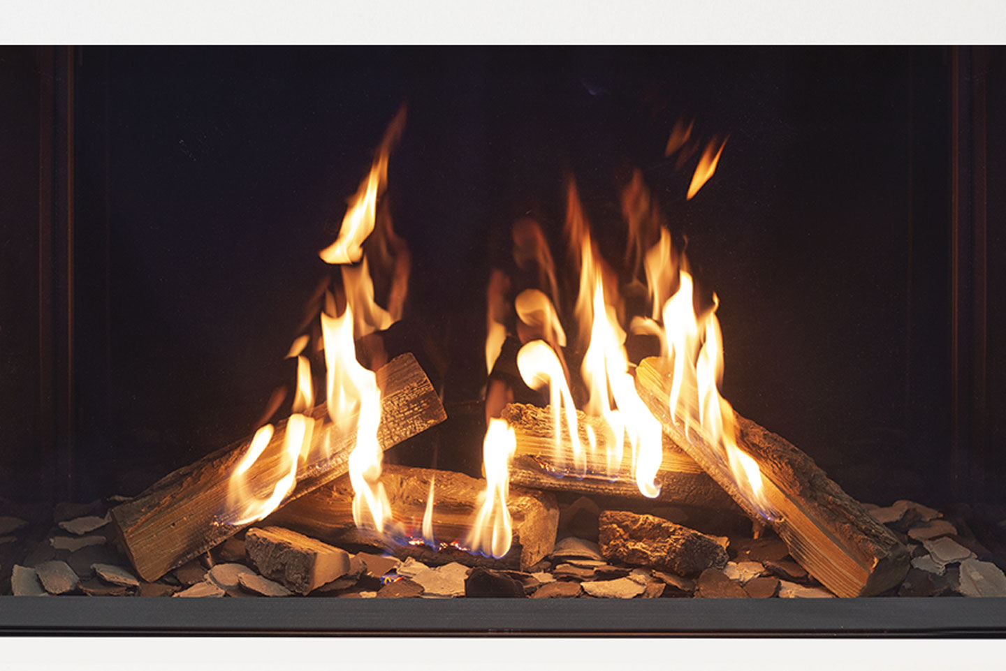 Urbana Luxury Fireplaces U50 Tall Ultra Linear Gas Fireplace - Image 2